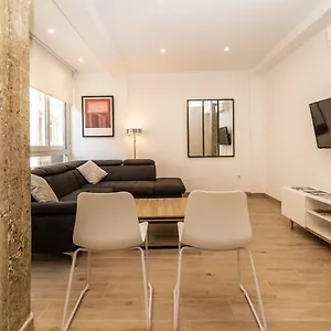 Luxury Soho By Nagoa Homes Apartment Malaga